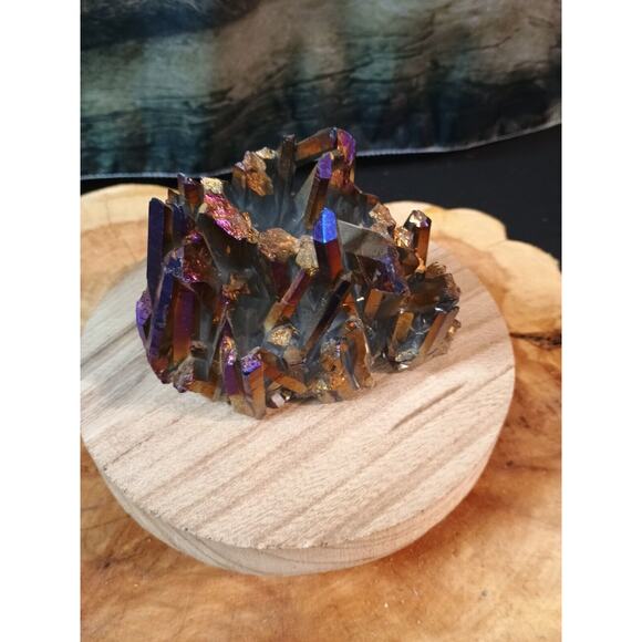 Rainbow Aqua Aura Quartz Crystal Cluster Points Titanium Coating .95lbs - Picture 4 of 16